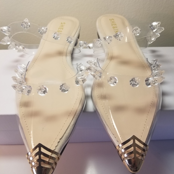 SOPHISTICATED MULE NWOT WBOX - Picture 3 of 12